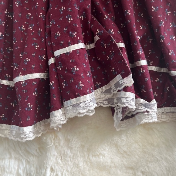 Mint Condition Gunne Sax Jessica Dress. Size 11. Tie back. - Picture 5 of 6